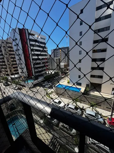 Apartamento três suítes - Ponta Verde