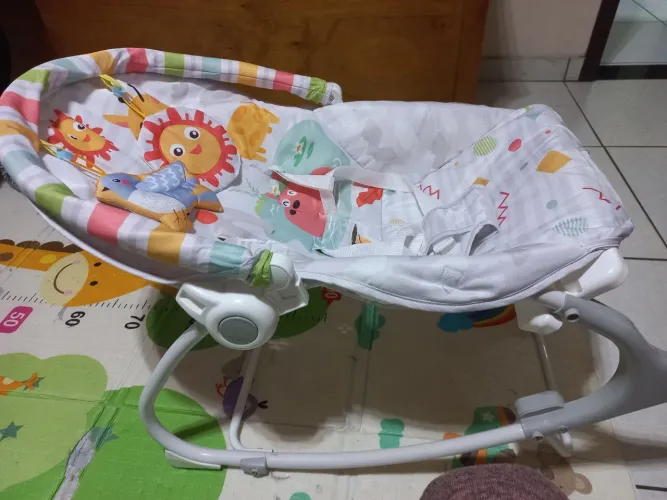 Cadeirinha de balanço bebe