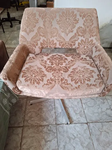 Cadeira para sala de estar