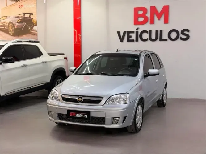 Chevrolet Corsa Hat. Premium 1.4 8V Econoflex 5P 2009