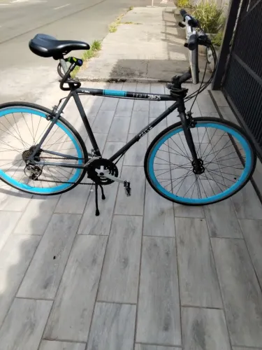 Bicicleta Speedo 21 marchas Yamada, aro 26. Somente BRASÍLIA.