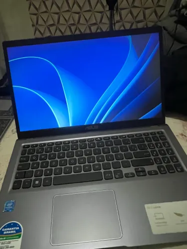 Notebook ASUS em perfeito estado