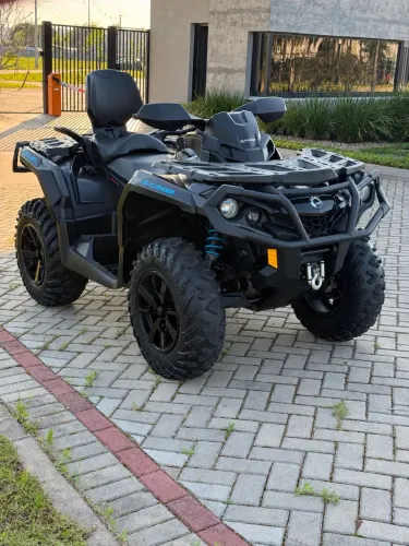 Quadriciclo Can-Am Outlander 850 Max XT , ano 2021