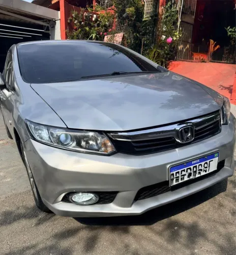 Honda Civic Sedan LXR 2.0 Flexone 16V Aut. 4P 2014