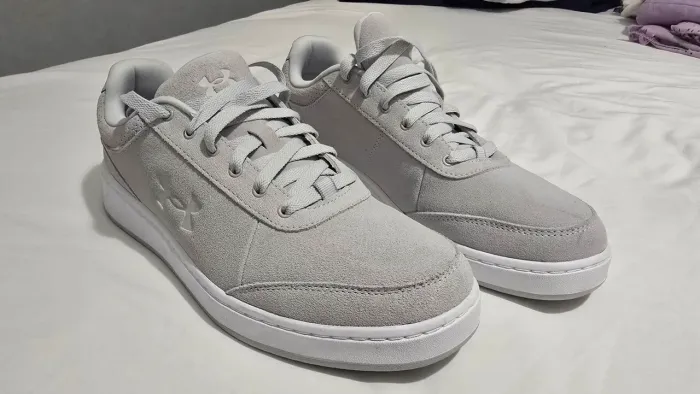 Tênis Under Armour ST Suede na cor Halo Gray