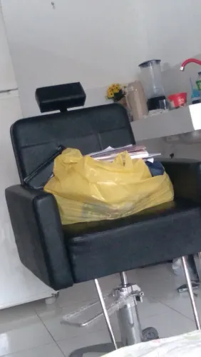 Vendo cadeira de salão