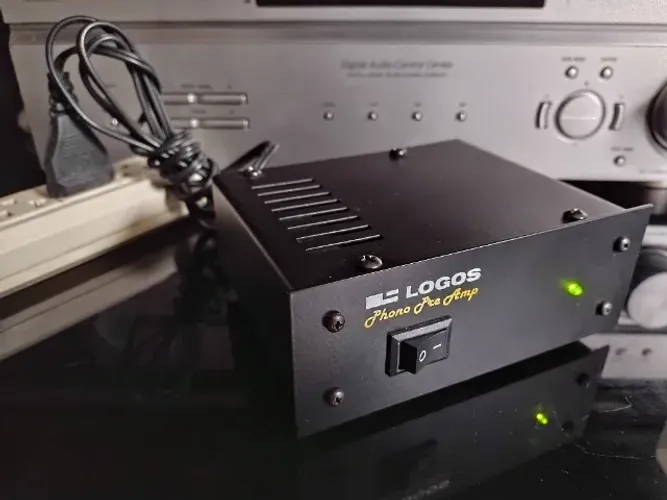 Pré de Phono marca LOGOS - para usar o toca discos na entrada AUX