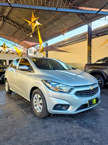 Chevrolet Onix Hatch LT 1.0 8V Flex Mec. 4P 2019