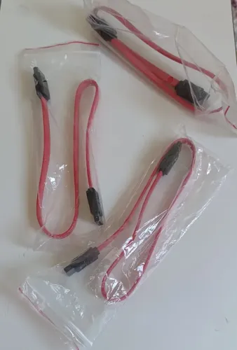 CABO SATA PARA PC (3 UNIDADES)