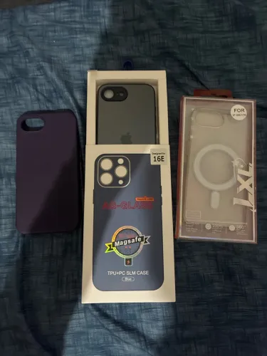 3 capinhas iPhone 16e