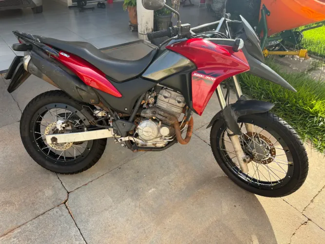 XRE 300 2013/2013