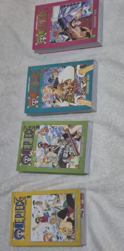 One Piece edição 3 em 1 - volumes 1 a 4
