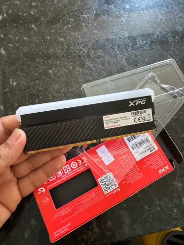 Duas Memória ram de 8gb