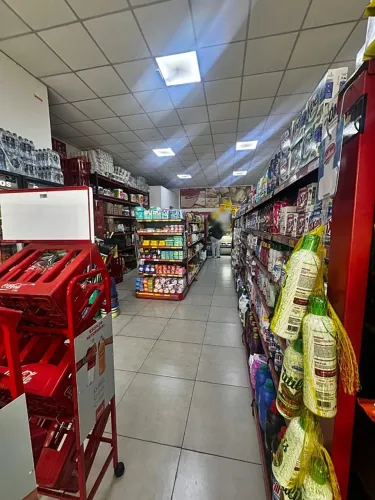MERCADO SEM AÇOUGUE FATURANDO 220 MIL NA ZONA LESTE, PREÇO DE VENDA 599 MIL REAIS.