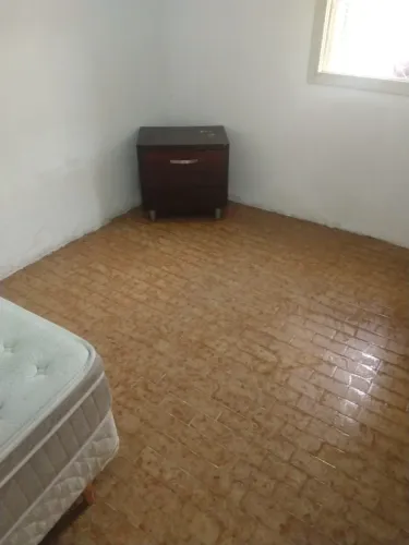 Quarto Individual para homens com mobilia