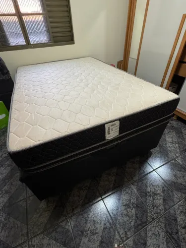 CAMA DE CASAL BOX COM BAÚ E COLCHÃO INCLUSO 