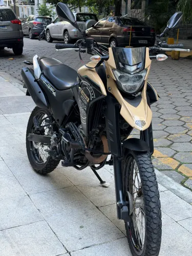 YAMAHA XTZ 250 LANDER / 2022 TD. OK EM DIA.