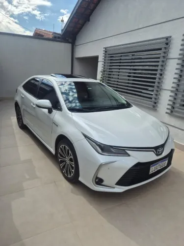 Toyota Corolla Altis Prem. Hybrid 1.8 Flex AUT 2023