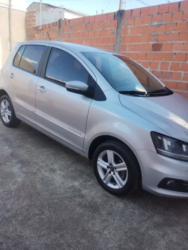 Volkswagen Fox Comfortline 1.6 Flex 8V 5P 2016