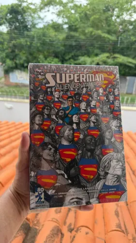 HQ SUPERMAN - ALIENÍGENA AMERICANO - NOVO LACRADO - EDIÇÃO 80 ANOS
