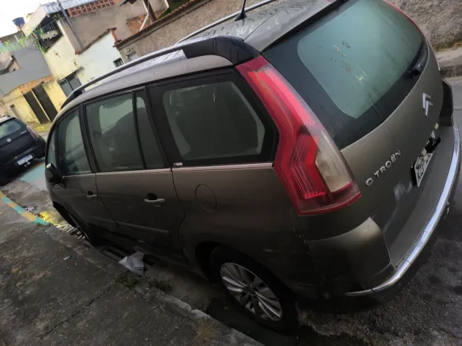 Citroen C4 Picasso Grand 2.0 16V 143cv AUT 2009