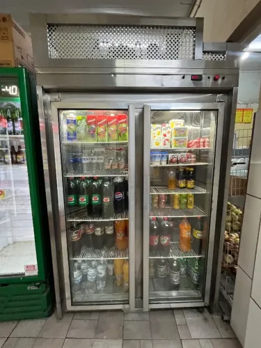 Geladeira expositora