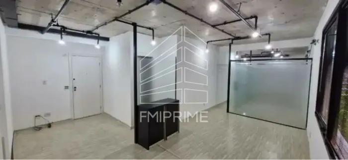 Sala Comercia Unificada de 70m² para Locação em Perdizes