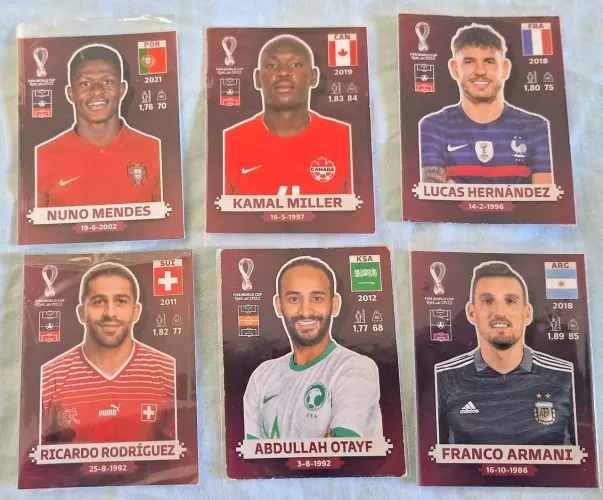 6 figurinhas Oryx Edition (edição suíça) da Copa do Mundo Qatar 2022.