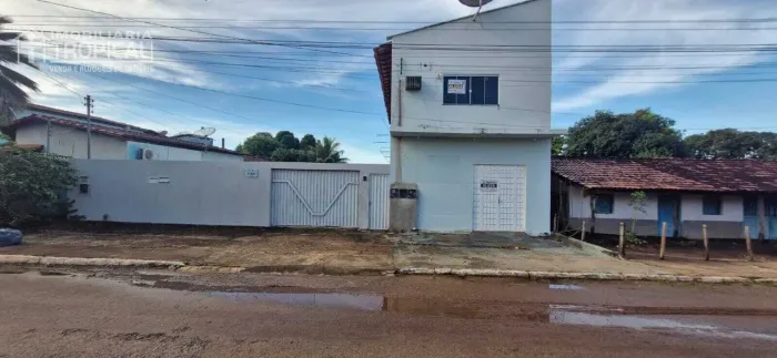 Aluga-se sala comercial no centro de Porto Nacional-To.