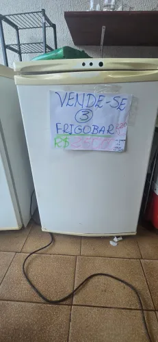 VENDO Frigobar 220v