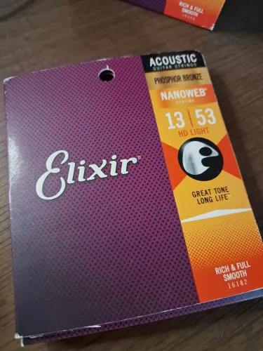 Corda de violão Elixir nova