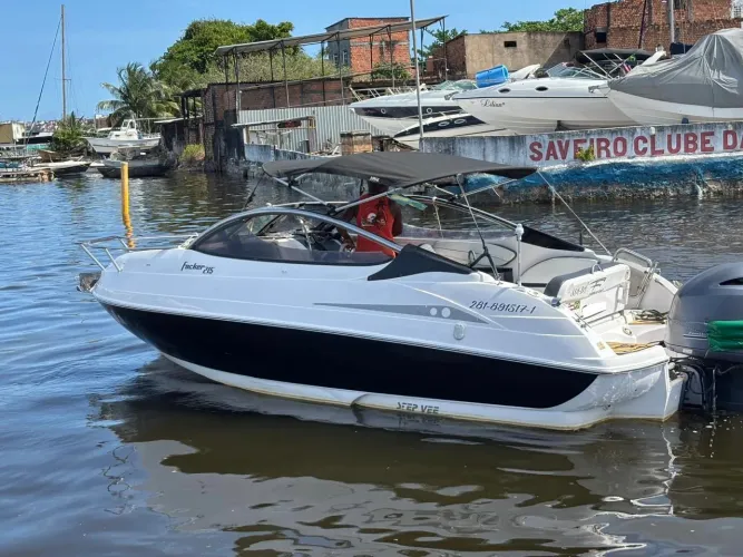 Lancha Focker 215 Yamaha 150 HP 4t