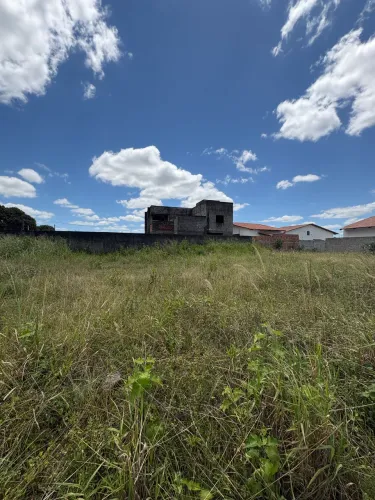 VENDE-SE TERRENO NO LOTEAMENTO BRISAS DE ATALAIA