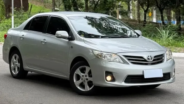 Toyota Corolla 2.0 XEI 16V Flex 4P Automatico 2013