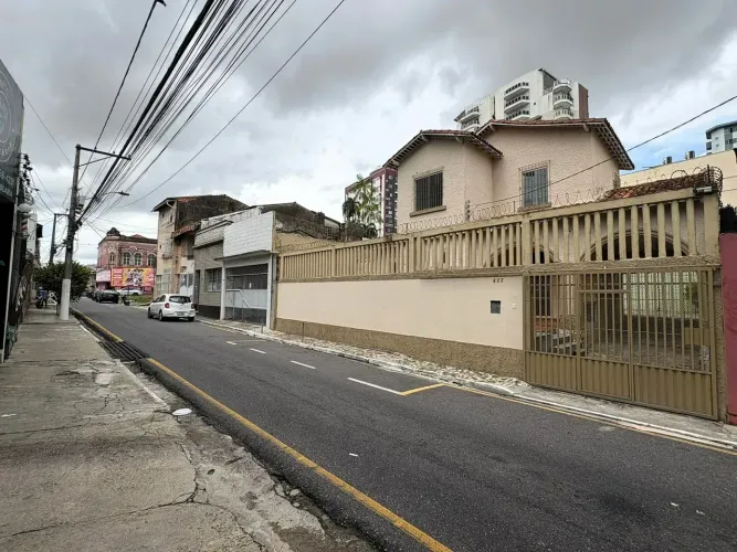 Imóvel comercial de 2 pavimentos com 364 m² e 10 vagas! - Belém - PA
