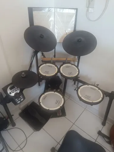 Bateria Eletrônica Roland TD11 DRUMS