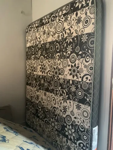 Vende-se 400