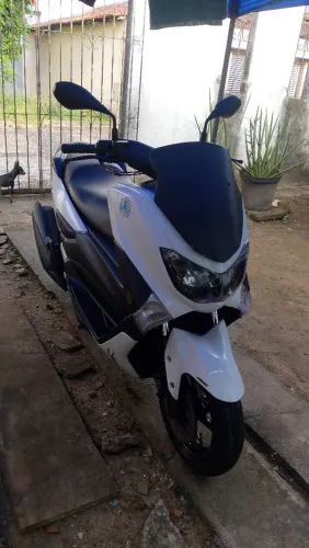 Moto nmax 160 único dono