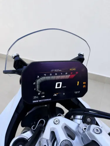 BMW R 1300 GS Premium 2025 | Apenas 1.800 km | Estado de Zero!