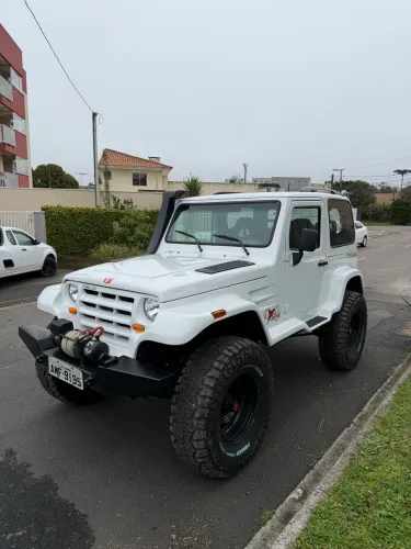 Troller T-4 4X4 2.8 TB Int. Cap. Rígida Diesel 2005