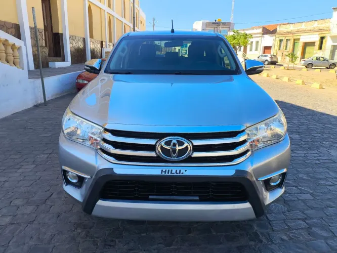 Toyota Hilux CD SRV 4X2 2.7 Flex 16V Aut. 2017