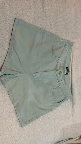 Short jeans verde