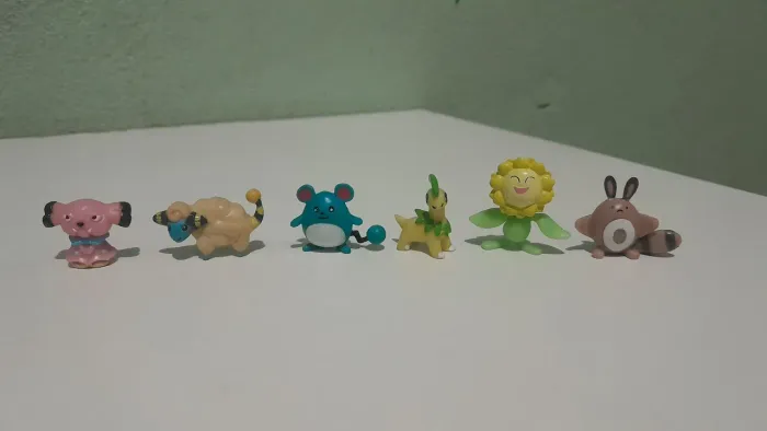 Bonecos Miniaturas Coleção Pokémon