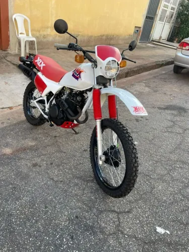 HONDA XLX 250R - RELÍQUIA EM EXCELENTE ESTADO