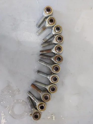 12 Terminais Rotulares M10