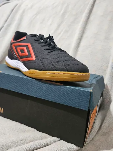 Chuteira Futsal Umbro Adamant Master Class Club Adultc