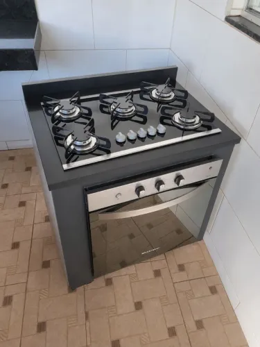 Cooktop com forno