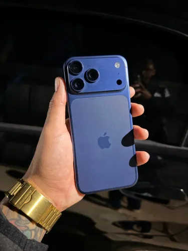 iPhone 17 pro Max 256 azul