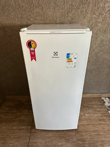 Freezer top