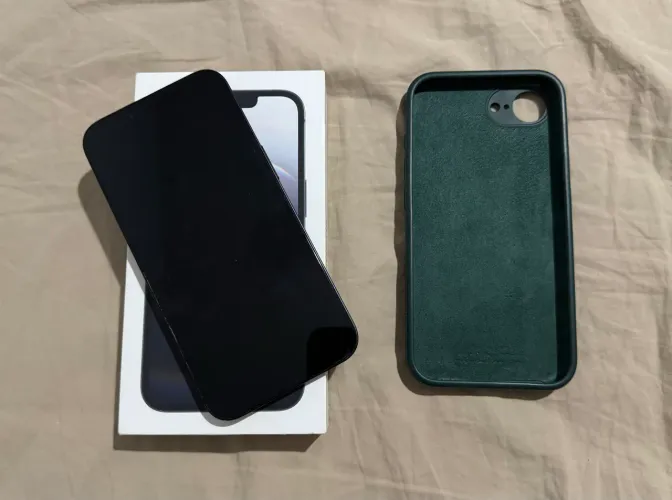 iPhone 16e 256gb